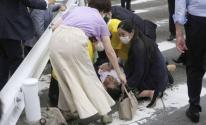 إصابة رئيس الوزراء السابق لليابان في محاولة اغتيال بمدينة نارا