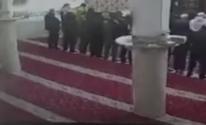 تداول مقطع فيديو يوثق لحظة وفاة أردني أثناء الصلاة في المسجد (فيديو)