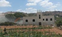 قوات الاحتلال تهدم منزلًا شرق الخليل