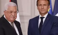 الرئيس-ماكرون-والرئيس-عباس-1717002216.jpg.webp