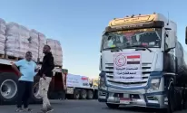 شاحنات المساعدات في الجانب المصري من معبر رفح البري