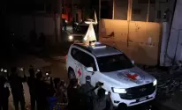 الصليب الأحمر يتسلم جثث المحتجزين
