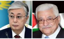 الرئيس عباس ونظيره الكازاخي