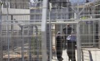 الاحتلال يُقرر تركيب هاتف عمومي للأسيرات في سجن 