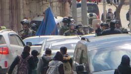 قوات الاحتلال تعتدي على طلاب مدرسة في الخليل