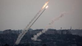 غزّة: المقاومة تُطلق نحو 50 صاروخًا بعيد المدى صوب البحر 
