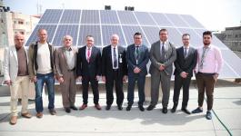 جوال وبلدية البريج يفتتحان مشروع الطاقة الشمسية