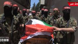شاهد بالفيديو: جماهير غفيرة تُشيّع جثمان الراحل رباح مهنا في غزّة
