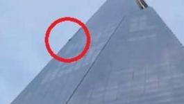 شاهد: رجل يتسلق أطول مبنى في غرب أوروبا