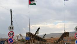 الاحتلال يعتقل مواطنًا أردنيًا