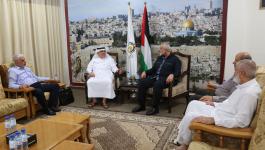 هنية وقيادات حماس يجتمعون مع السفير العمادي في غزة