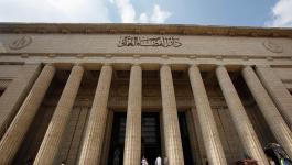 محكمة جنايات القاهرة تحكم بالمؤبد لقيادات الإخوان في 