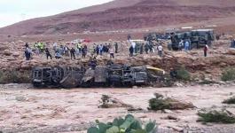 مصرع 17 مغربي إثر انقلاب حافلة ركاب بفعل الفيضانات