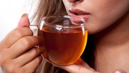 الإفراط في شرب الشاي يؤدي الى نتائج سيئة