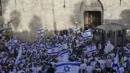 شرطة الاحتلال: مسيرة الأعلام ستمر عبر البلدة القديمة وباب العامود