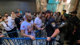 الاحتلال يعتدي على المسيحيين المحتفلين بسبت النور في القدس