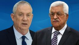 قناة عبرية: غانتس أخبر الرئيس عباس بسر خلال الاجتماع الأخير