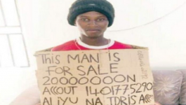 شاب نيجيرى يعرض نفسه للبيع فى مزاد .. والشرطة تلقى القبض عليه
