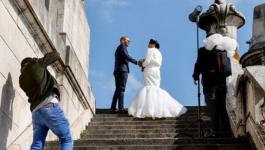 مصور يغادر حفل زفاف ويحذف صور الفرح لسبب غريب