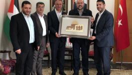 وفد من حماس يلتقي السفير الفلسطيني في تركيا