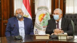 وزير الزراعة المصري يبحث مع اتحاد النحالين النهوض بصناعة عسل النحل
