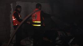 الدفاع المدني يُسيطر على حريق شبَّ داخل سوق مدينة رفح
