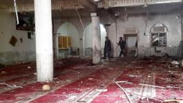 مقتل 30 شخصًا وإصابة العشرات جراء انفجار ضخم بمسجد في باكستان