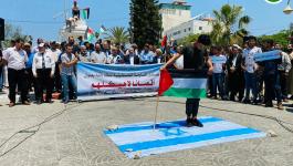 بالصور: الفصائل بغزّة تُنظم وقفة بمناسبة ذكرى النكسة ورفضًا للعدوان على الأقصى