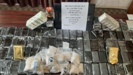مكافحة المخدرات بغزة تضبط 24 فرش حشيش.jpg