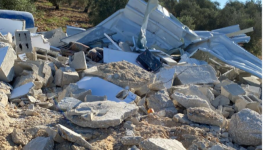 أريحا: قوات الاحتلال تُخطر بهدم 6 مخازن في بلدة العوجا 