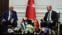 وزير الداخلية يناقش آفاق التعاون المشترك مع نظيره التركي
