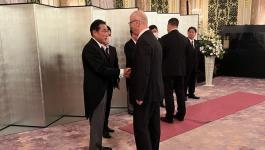 الحمد الله يشارك في جنازة رئيس الوزراء الياباني السابق
