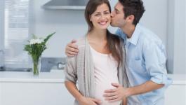 مساعدة الزوجة الحامل