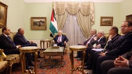 الرئيس الفلسطيني يستقبل وزير الخارجية المصري