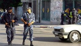 شرطة غزّة تُوقف 5 من أصحاب معارض بيع الهواتف الخلوية
