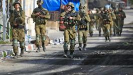 الخليل: قوات الاحتلال تحتحز فريقًا للدفع الرباعي في مسافر يطا