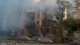 قصف أوكرانيا.