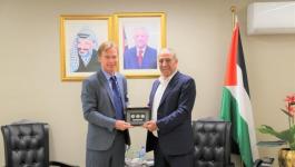 لقاء الشيخ مع ممثل الاتحاد الأوروبي في فلسطين.jpg