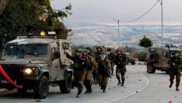صحيفة عبرية: جيش الاحتلال يرفع حالة التأهب تحسبًا لأيّ عمليات بالضفة والقدس