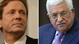 الإعلام العبري يكشف عن كواليس اتصال هاتفي بين الرئيس عباس والرئيس 