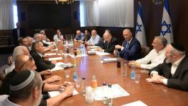 العبري: نتنياهو يتعرض لابتزاز كبير من وزراء حكومته