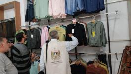 جولات رقابية على محلات الملابس في خانيونس