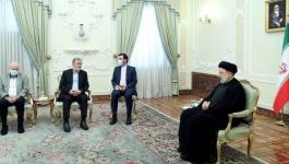 النخالة يلتقي الرئيس الإيراني في طهران.jpg
