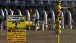 بولندا ترصد تسربا في خط أنابيب ينقل النفط من روسيا لأوروبا