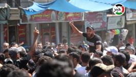 جماهير غفيرة تُشيع جثامين 5 شهداء ارتقوا شرق غزة