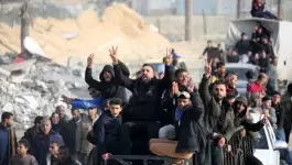 نزوح الأهالي في قطاع غزة