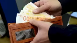 رواتب-1615530997.jpeg.webp