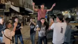 *رصاص في الهواء وتصفيق واستبشار* *المواطنون في غزة يبحثون عن الحياة على أعتاب نتائج اجتماعات القاهرة*                            تفاصيل من هنا👇 https://khbrpress.ps/post/422410 🇵🇸 خاص وكالة خبر  🇵🇸