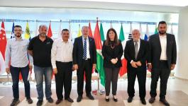 وزيرة الخارجية تستقبل وفدًا من الاتحاد العام للمنظمات الأهلية