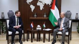 رئيس الوزراء يبحث مع وزير خارجية هولندا جهود تمكين دولة فلسطين في غزة